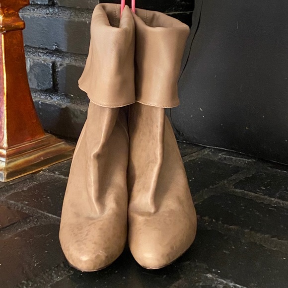 Joie soft slouchy leather heeled boot - Picture 6 of 14